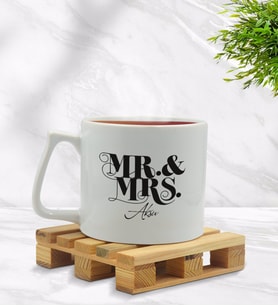 BK Gift Kişiye Özel Erkek ve Kadın Tasarımlı Middle Beyaz Kupa Bardak Model 1