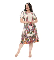 Melsay Butik Ekru Şal Desen Kısa Kollu Büyük Beden Midi Elbise (Krem)