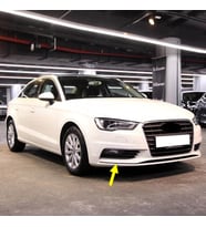 Audi A3 Sedan 2013-2016 Sağ Sis Far Çerçevesi Alt Çıtası 8V5807534
