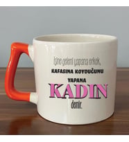 İşine Geleni Yapana Erkek Baskılı Kadınlar Günü Turuncu Kulplu D Kupa