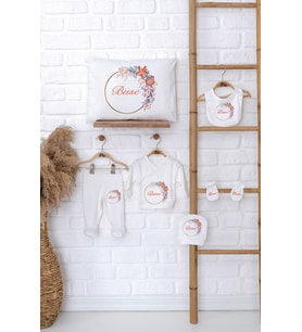 Pia Baby Premium %100 Pamuk İsme Özel Kız Bebek Hediye Seti Zıbın Yastık Kılıfı 5031-06 (Ekru)