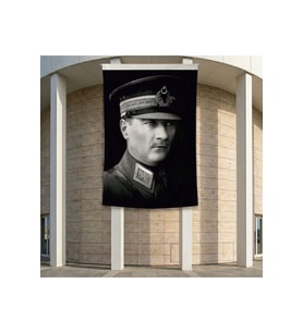 Askeri Kıyafeti ile Mustafa Kemal Atatürk Poster Bayrak Premium Raşel Kumaş ATA44 2x3m
