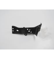 MAZDA 3- SD/HB- 16/20; ÖN TAMPON ÇAMURLUK BAĞLANTI BRAKETİ SOL (TW)