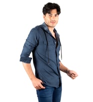 DeepSEA Erkek   Kapüşonlu Cepli Slim Fit Likralı Kot Gömlek 2300396 (Lacivert)
