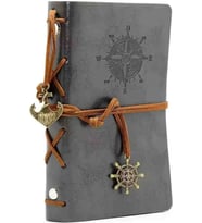 Pusula Temalı Deri Defter – Bağcıklı Nostaljik Retro Vintage Tasarım, Spiralli Denizci Konseptli Eskitme Sayfalı Çizgisiz Günlük Anı Hatıra Ajanda  Premium Hediyelik Seri