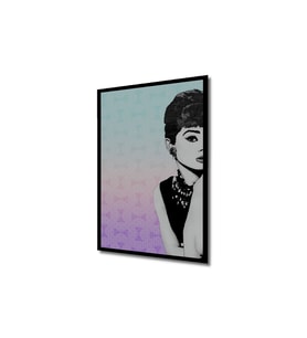 Çerçeve Görünümlü Dekoratif Ahşap Kare Audrey Hepburn Tablosu Ev/Ofis/İşyeri Tablo