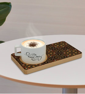 BK Gift Kişiye Özel Retro Motif Tasarımlı Doğal Ahşap Tabaklı Seramik Fincan Sunum Seti  Model 12