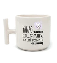 Yanağı Tombik Olanın Baskılı Beyaz Kulplu T Kupa
