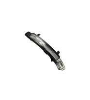 Skoda SuperB 2008 - 2015 Ayna Sinyali Sağ Yolcu Tarafı - 3T0949102