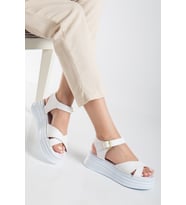 Dadwolf Sade Düz Platform Dolgu Taban Sandalet (Düz Beyaz)