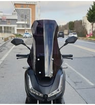 MOTOCAM Salcano Wind 150 Ön Cam 2023-2026 Model 75cm Siyah Renkli 4mm