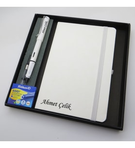 Signator® Codex  N317 Kişiye Özel Defterli Set - İsme Özel Beyaz Dolma Kalem + İsme Özel Beyaz Defter + Yedek Kartuş İsme Özel Kutusunda Hediyelik Set (Karışık)