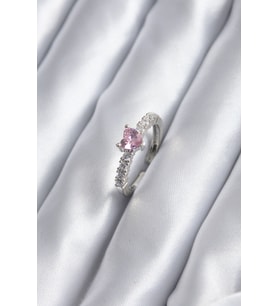 Gümüş Renk Zirkon Taşlı Pembe Kristal Kalp Model Kadın Yüzük