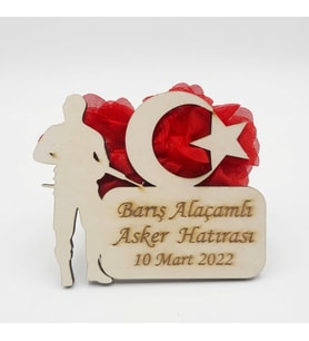 Ahşap Asker Türk Bayrağı Ay Yıldız Hatıra Dağıtmalık Magnet