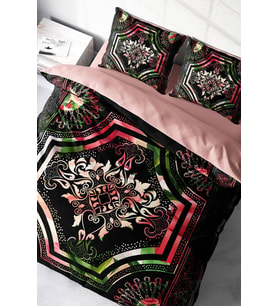 Lastikli Çarşaflı %100 Pamuk Saten Çift Kişilik Nevresim Takımı Roses Pattern