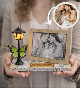 Kişiye Özel Karakalem Fotoğraflı Beyaz Masa Lambası (Model 2)