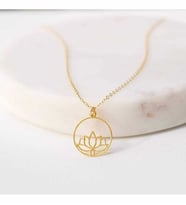 Lotus Model  Altın Kaplama Gümüş Kolye