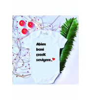 Unisex Bebek Baskılı Abim Beni Çok Seviyor %100 Pamuklu Çıtçıtlı Body Zıbın