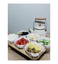 Set halinde 3 adet şık porselen kahvaltılık kase ve tabak