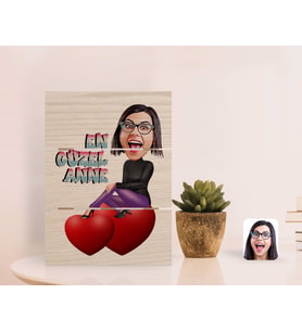 BK Gift Kişiye Özel En Güzel Anne Karikatürlü Otantik Masaüstü Ahşap Palet Çerçeve-1 (Beyaz)