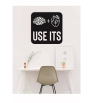 Use It Brain + Heart Beynini ve Kalbini Kullan Duvar Tablosu Ahşap Duvar Yazıs (Siyah - Beyaz)