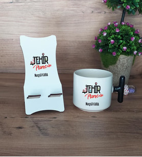 Şehir Plancısı Hediye Sepeti Kupa Bardak T Kulplu ve Ahşap Telefon Standı Şehir Plancısına Hediye (Model 6)