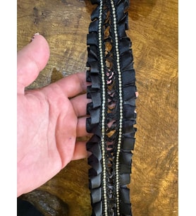 ZİRKON TAŞLI PİLELİ FİLELİ DEKORATİF ŞERİT DİKİŞ AKSESUARI (1 METRE)