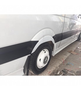 MERCEDES SPRİNTER 2007-2015 ASTARLI ARKA ÇAMURLUK AĞZI