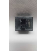 Caddy 2004-2020  Uyumlu Sol Cam Düğmesi