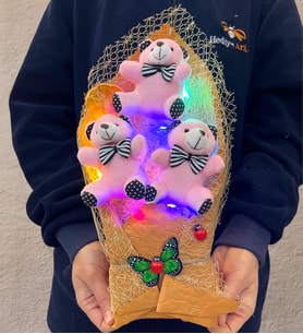 Renkli Led Işıklı Özel Pembe Ayıcıklı Büyük Boy Peluş Ayıcık Buketi (Model 4)