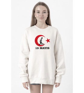 19 Mayıs Ata Beyaz Kadın 2ip Sweatshirt
