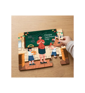 Öğretmenler Günü - Mutlu Öğretmen ve Öğrenciler Tasarımlı 24 Parça Ahşap Çocuk Puzzle