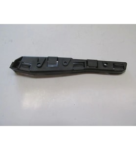 Dacıa Logan- 04/08; Ön Tampon Braketi Sağ (Oem No: 8200531584)