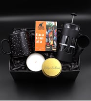 Alerya Guatemala Filtre Kahve & Siyah French Press & Yıldızlı Mat Siyah Kupa & Gold Metal Kutulu Mum Hediye Seti