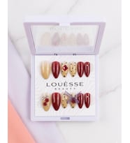 Louésse Vintage Rose Takma Tırnak Seti 12’li Kırmızı Nude Gül Detaylı Taşlı Şık Model