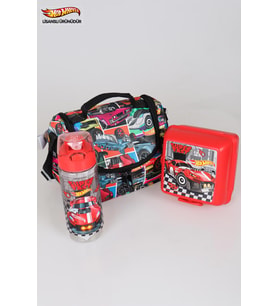 DEKOMUS İLE YENİ SEZON LİSANSLI HOT WHEELS BESLENME ÇANTASI, 2 KATLI BESLENME KABI VE 500 ML MATARA SETİ