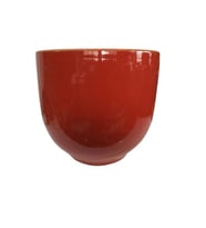 KIRMIZI RENK SIRLI , EL YAPIMI ÜÇGEN TOPRAK SAKSI (33*38 CM)