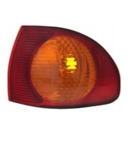 Toyota Corolla Ae111 Ze112 1999-2001 Sağ Dış Stop 81551-1E120