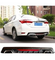 Toyota Corolla E170 Siyah Difüzör Difizör Kare Egzoz Görünüm Reflektörlü