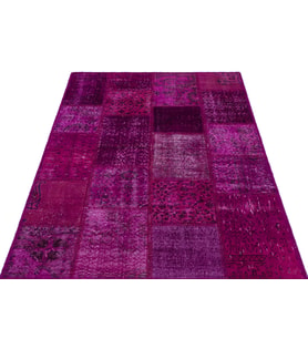 Fuşya Tonlu El Dokuma Salon Halısı Modern Patchwork Desenli Yün Doku Mutfak Yatak Odası
