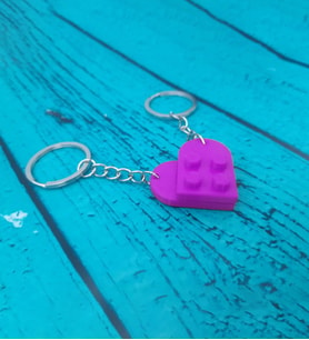 Seninle Anlam Bulurum Lego Dizayn Kalp Anahtarlık 2'li Mor Renk