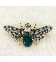 Aşina Gümüş - Yusufçuk Swarovski Taşlı Elmas Montür Yaka İğnesi Broş Sevgiliye Hediye