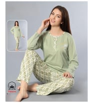 Melodi Kadın Standart Kalıp %100 PAMUK Düğmeli Yaka Uzun Kol Baharlık Pijama Takımı 16165- 1 Adet (Yeşil)