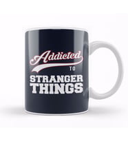 Addicted To Stranger Things Baseball Font Kupa Bardak Porselen
