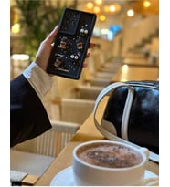 Samsung S24 ULTRA kabartma figürlü kaliteli silikon telefon kılıfı (Siyah)