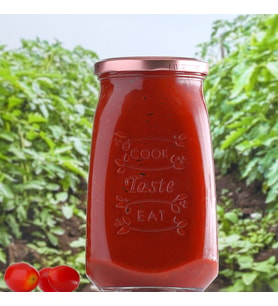 Tasty Canım annem, Sen yıllarca kavanozların içini "En sevdiğin reçelden yaptım baban kargoyla gönderir yarın." reçelleriyle doldurdun.   Ben de senin için içini sevgiyle doldurdum.    ANNELER GÜNÜN KUTLU OLSUN (Çok Renkli)