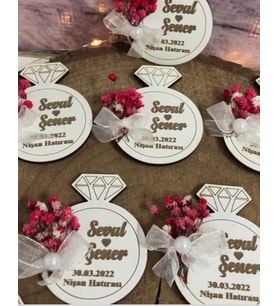 Kişiye Özel Ahşap Magnet Hatıra (Bej)