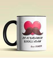 Kişiye Özel İyiki Babamsın Bıyıklı Adam Tema Siyah Kupa Bardak (Siyah)