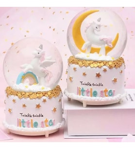 Unicorn Işıklı Müzikli Püskürtmeli Büyük Boy Kar Küresi 