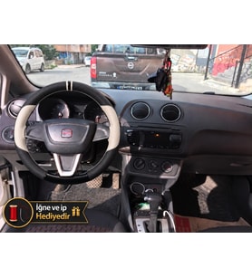 Seat Ibiza 6J Dikme Direksiyon Kılıfı Delikli Deri Parlak Siyah Bej Detay Çift Yüzük ve Dikiş 2008-2015